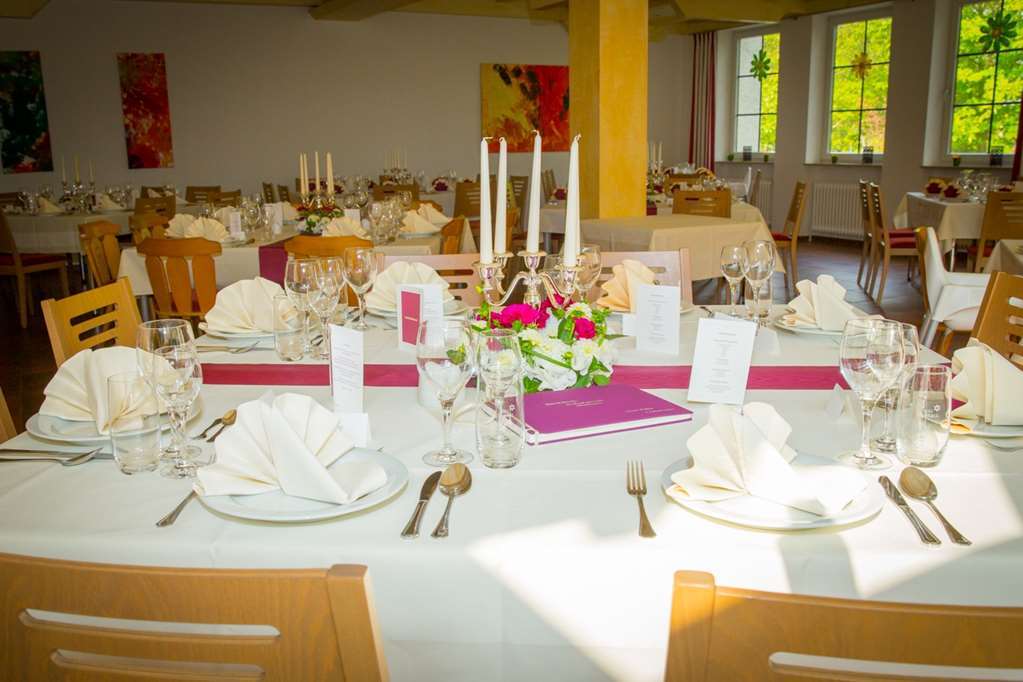 Hotel Sonnenhof Pleinfeld Restaurante foto