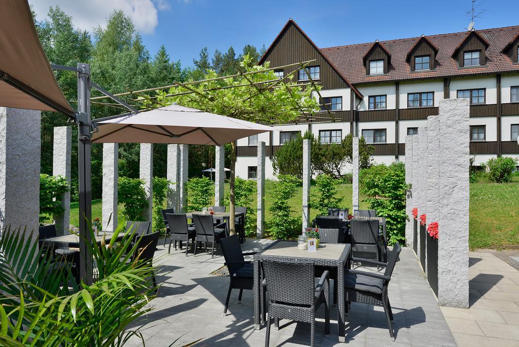 Hotel Sonnenhof Pleinfeld Exterior foto